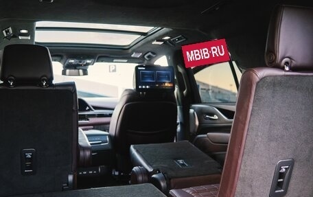 Cadillac Escalade V, 2022 год, 10 900 000 рублей, 22 фотография