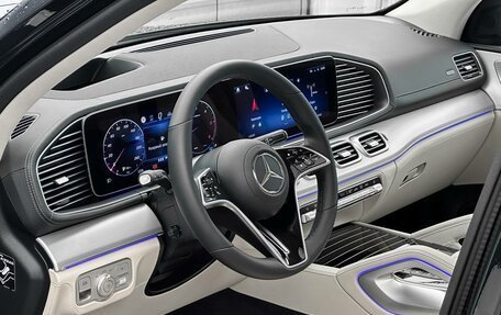 Mercedes-Benz GLE, 2024 год, 15 900 000 рублей, 11 фотография