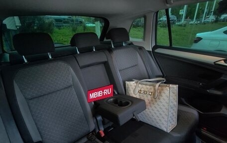 Volkswagen Tiguan II, 2019 год, 2 550 000 рублей, 12 фотография