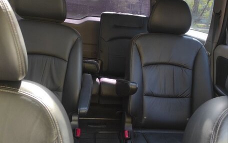 Mitsubishi Grandis, 2007 год, 1 090 000 рублей, 17 фотография