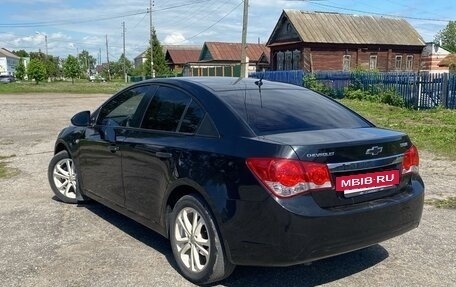 Chevrolet Cruze II, 2011 год, 600 000 рублей, 2 фотография