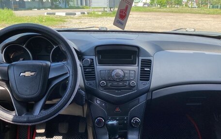 Chevrolet Cruze II, 2011 год, 600 000 рублей, 8 фотография