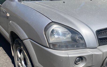 Hyundai Tucson III, 2005 год, 770 000 рублей, 2 фотография