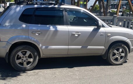 Hyundai Tucson III, 2005 год, 770 000 рублей, 3 фотография