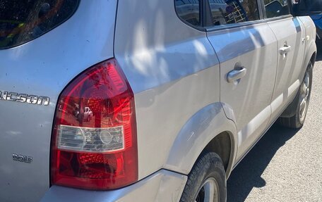 Hyundai Tucson III, 2005 год, 770 000 рублей, 4 фотография