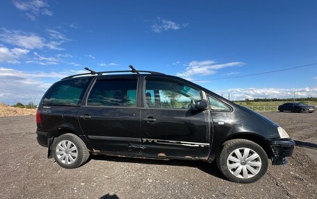 Volkswagen Sharan I рестайлинг, 2002 год, 330 000 рублей, 3 фотография