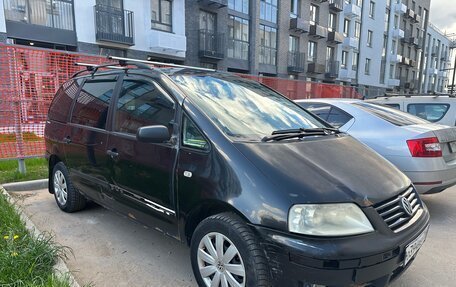 Volkswagen Sharan I рестайлинг, 2002 год, 330 000 рублей, 2 фотография
