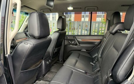 Mitsubishi Pajero IV, 2008 год, 1 820 000 рублей, 11 фотография