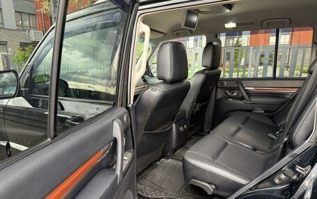 Mitsubishi Pajero IV, 2008 год, 1 820 000 рублей, 12 фотография