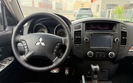 Mitsubishi Pajero IV, 2008 год, 1 820 000 рублей, 16 фотография