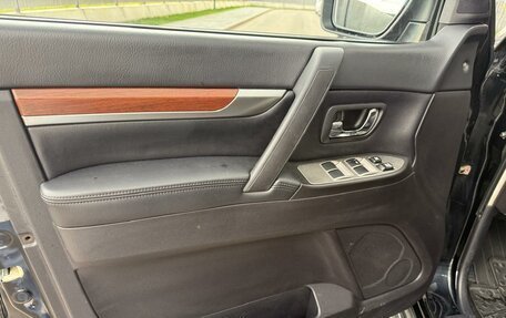 Mitsubishi Pajero IV, 2008 год, 1 820 000 рублей, 18 фотография