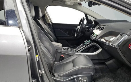 Jaguar I-Pace I, 2019 год, 4 030 000 рублей, 11 фотография