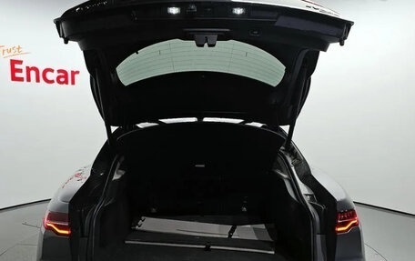 Jaguar I-Pace I, 2019 год, 4 030 000 рублей, 19 фотография