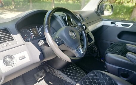 Volkswagen Multivan T5, 2012 год, 2 700 000 рублей, 8 фотография