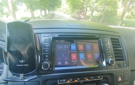 Volkswagen Multivan T5, 2012 год, 2 700 000 рублей, 16 фотография