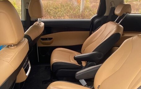 KIA Carnival, 2021 год, 3 450 000 рублей, 12 фотография