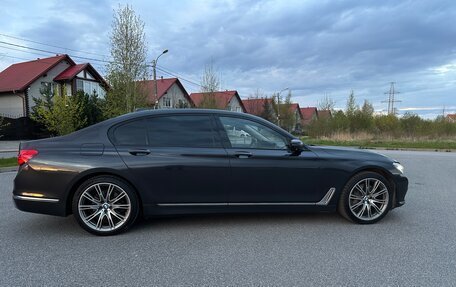 BMW 7 серия, 2015 год, 3 070 000 рублей, 5 фотография