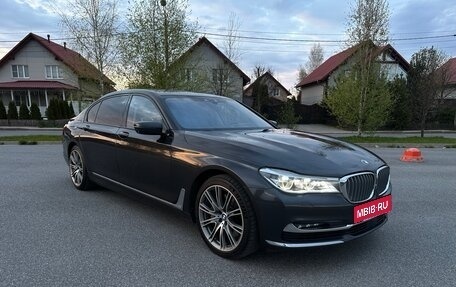 BMW 7 серия, 2015 год, 3 070 000 рублей, 6 фотография