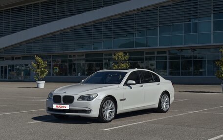 BMW 7 серия, 2011 год, 2 000 000 рублей, 7 фотография