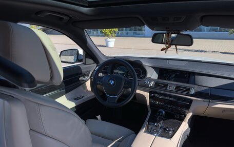 BMW 7 серия, 2011 год, 2 000 000 рублей, 20 фотография