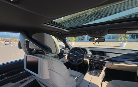 BMW 7 серия, 2011 год, 2 000 000 рублей, 32 фотография