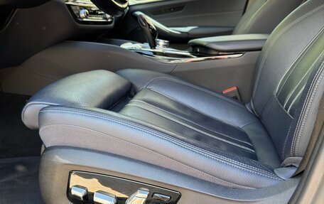BMW 5 серия, 2019 год, 4 100 000 рублей, 14 фотография