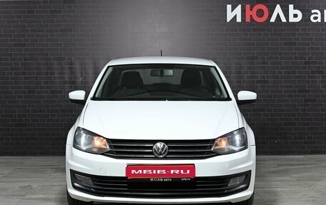 Volkswagen Polo VI (EU Market), 2017 год, 900 000 рублей, 2 фотография
