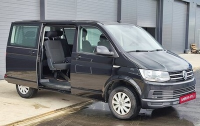 Volkswagen Caravelle T6 рестайлинг, 2019 год, 3 790 000 рублей, 1 фотография