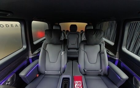Mercedes-Benz V-Класс, 2025 год, 14 800 000 рублей, 39 фотография