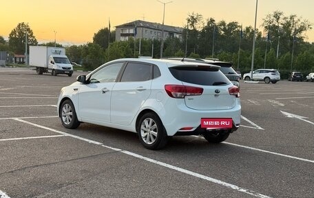 KIA Rio III рестайлинг, 2015 год, 830 000 рублей, 6 фотография