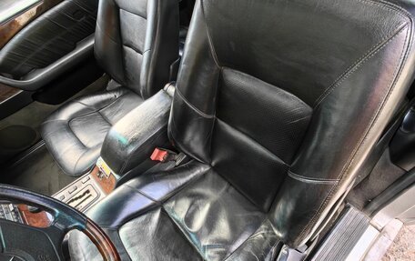 Mercedes-Benz CL-Класс, 1993 год, 570 000 рублей, 30 фотография
