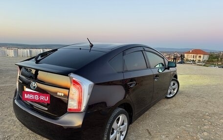 Toyota Prius, 2015 год, 1 320 000 рублей, 9 фотография