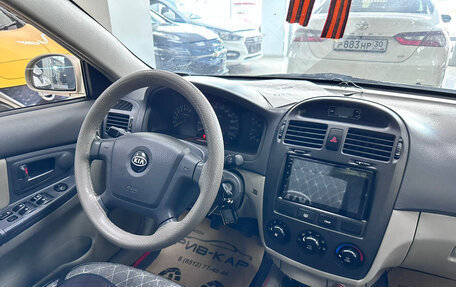 KIA Cerato I, 2005 год, 500 000 рублей, 11 фотография