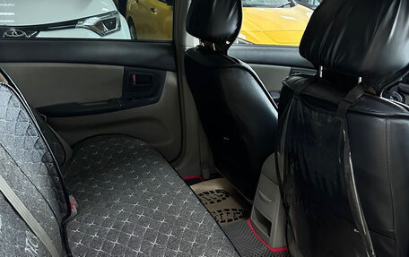 KIA Cerato I, 2005 год, 500 000 рублей, 17 фотография