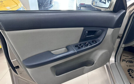 KIA Cerato I, 2005 год, 500 000 рублей, 22 фотография