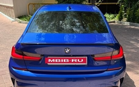 BMW 3 серия, 2020 год, 3 900 000 рублей, 24 фотография