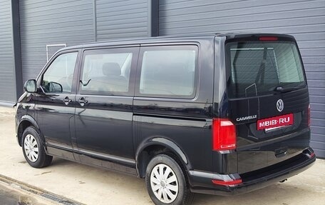 Volkswagen Caravelle T6 рестайлинг, 2019 год, 3 790 000 рублей, 17 фотография