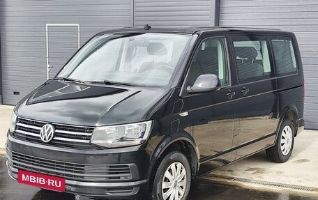 Volkswagen Caravelle T6 рестайлинг, 2019 год, 3 790 000 рублей, 21 фотография