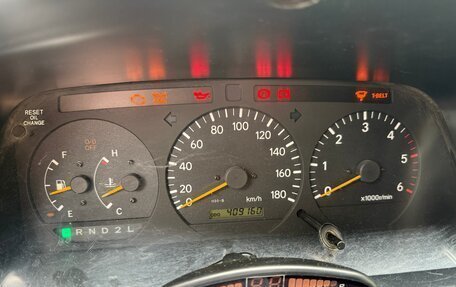 Toyota HiAce, 2002 год, 530 000 рублей, 22 фотография