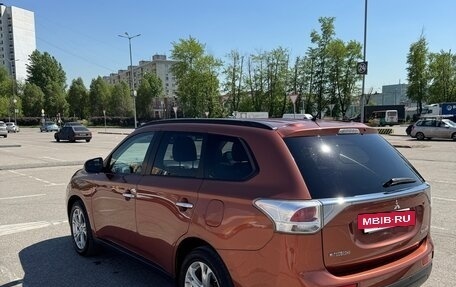 Mitsubishi Outlander III рестайлинг 3, 2012 год, 1 730 000 рублей, 5 фотография