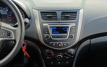 Hyundai Solaris II рестайлинг, 2016 год, 984 995 рублей, 19 фотография