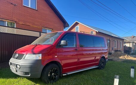 Volkswagen Transporter T5 рестайлинг, 2009 год, 1 680 000 рублей, 3 фотография