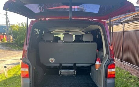 Volkswagen Transporter T5 рестайлинг, 2009 год, 1 680 000 рублей, 6 фотография