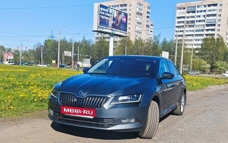Skoda Superb III рестайлинг, 2018 год, 1 850 000 рублей, 4 фотография