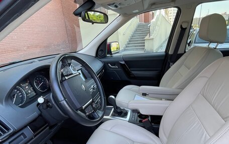 Land Rover Freelander II рестайлинг 2, 2013 год, 1 600 000 рублей, 8 фотография