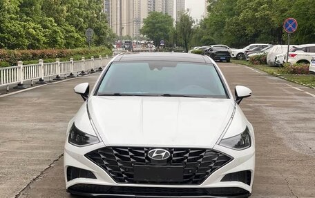 Hyundai Sonata VIII, 2021 год, 1 382 001 рублей, 2 фотография