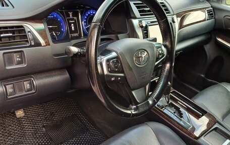 Toyota Camry, 2015 год, 1 900 000 рублей, 3 фотография