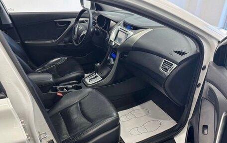 Hyundai Avante, 2011 год, 950 000 рублей, 10 фотография