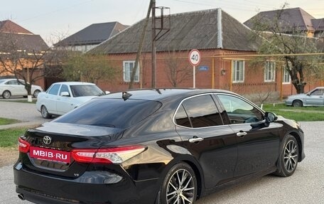 Toyota Camry, 2020 год, 2 930 000 рублей, 3 фотография