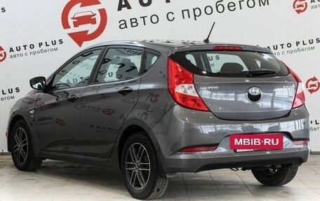 Hyundai Solaris II рестайлинг, 2015 год, 969 000 рублей, 3 фотография
